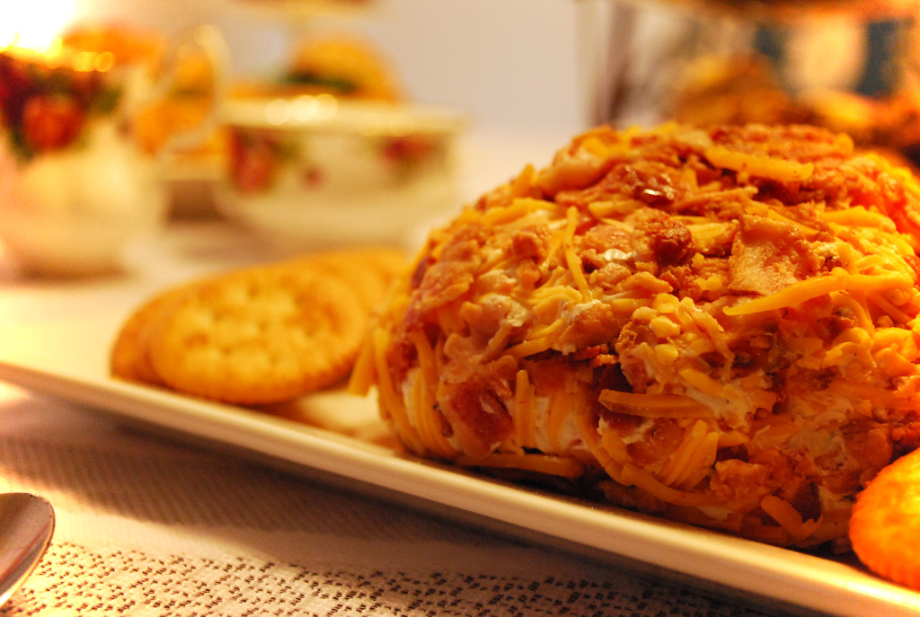 Bacon Cheddar Cheese Ball