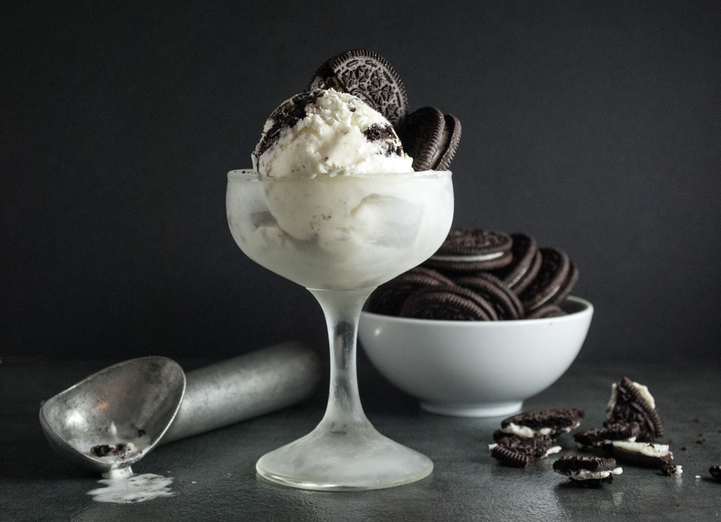 No Churn Cookies and Cream Ice Cream