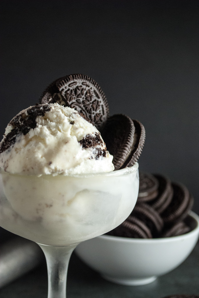 No Churn Cookies and Cream Ice Cream