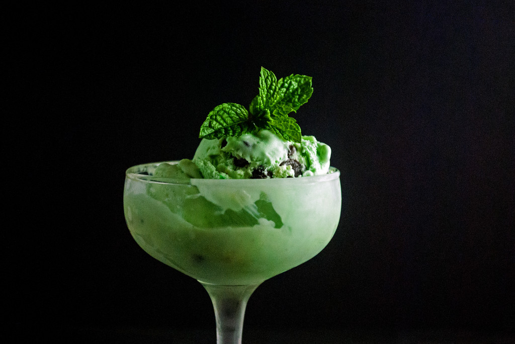 No Churn Mint Chocolate Chip Ice Cream