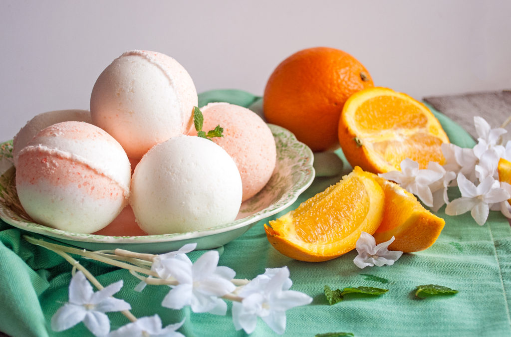 Oranges and Cream Bath Bombs