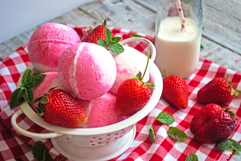 Strawberries and Cream Bath Bombs