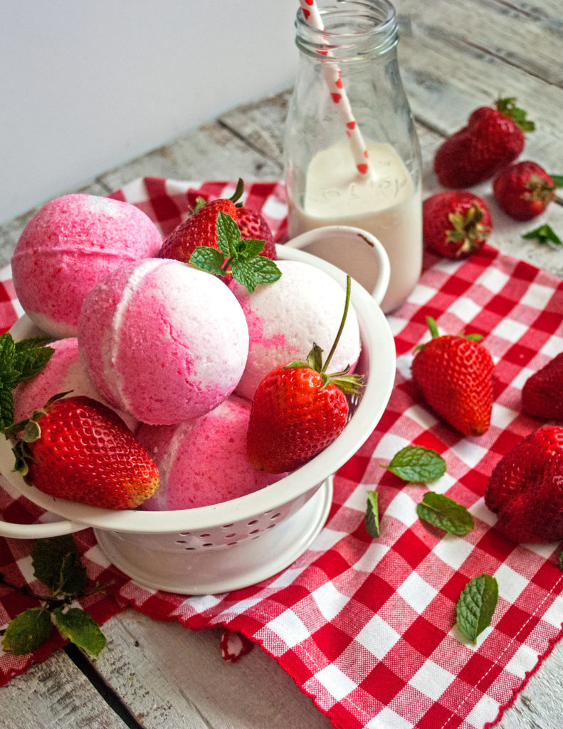 Strawberries and Cream Bath Bombs