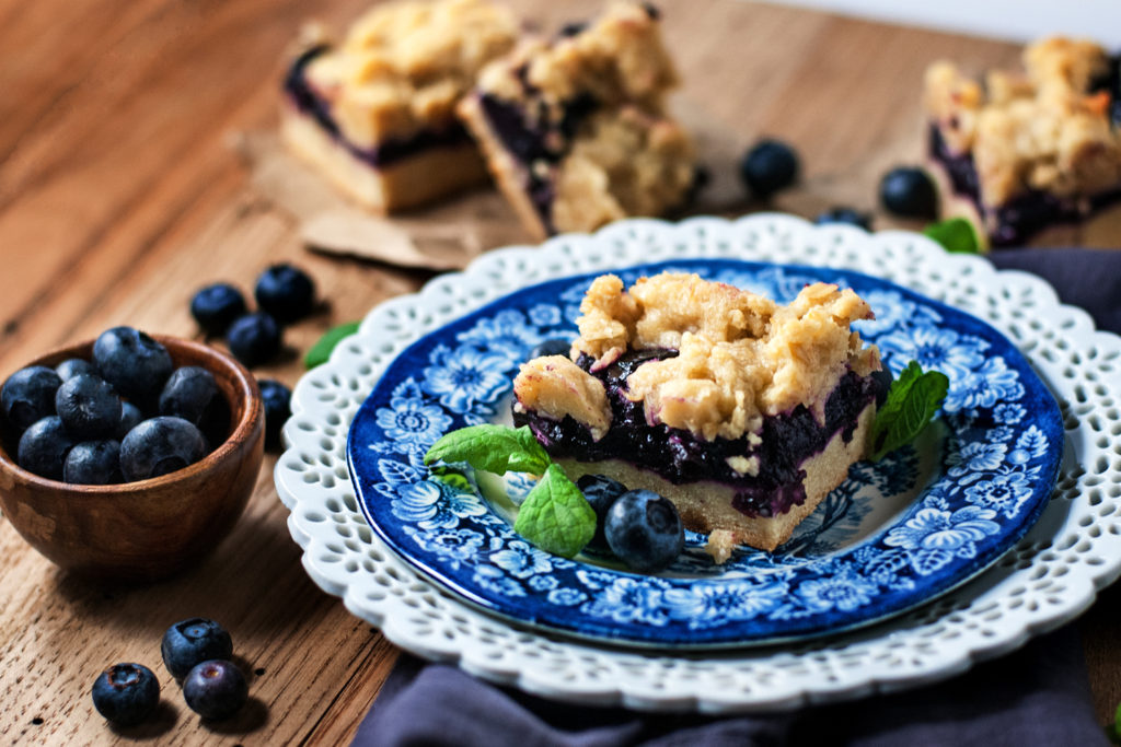 Blueberry Crumb Bars