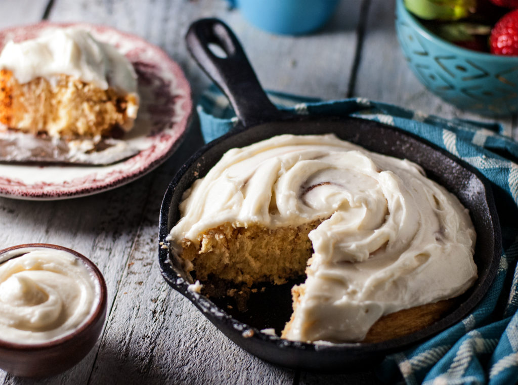 Giant Skillet Cinnamon Roll