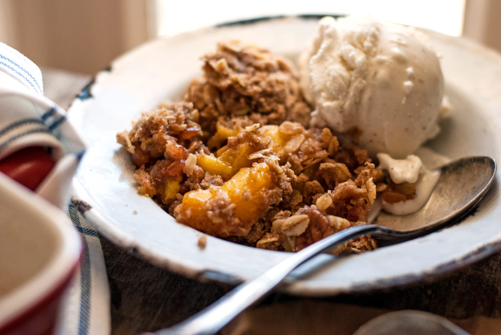 Classic Peach Crisp