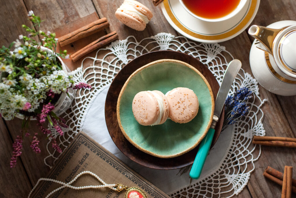 Caramel Apple Pie French Macarons