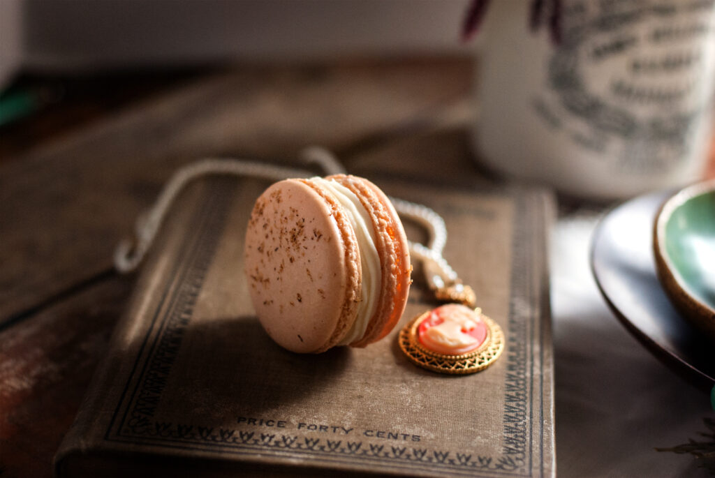 Caramel Apple Pie French Macarons