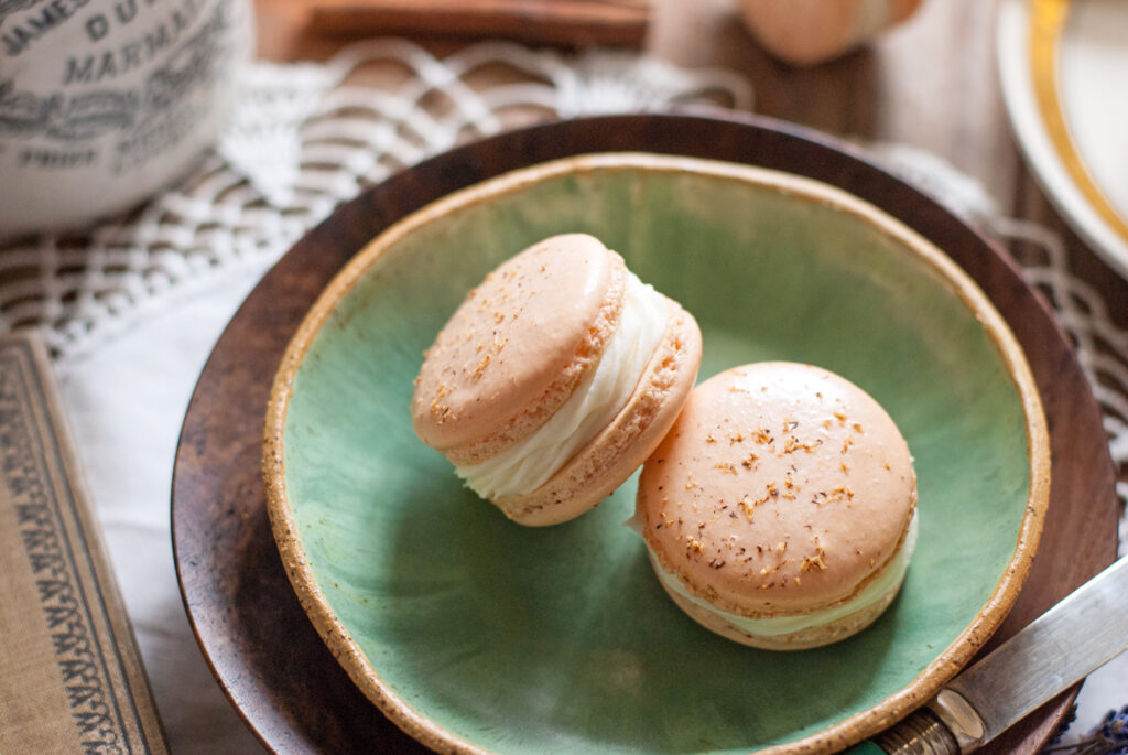 Caramel Apple Pie French Macarons