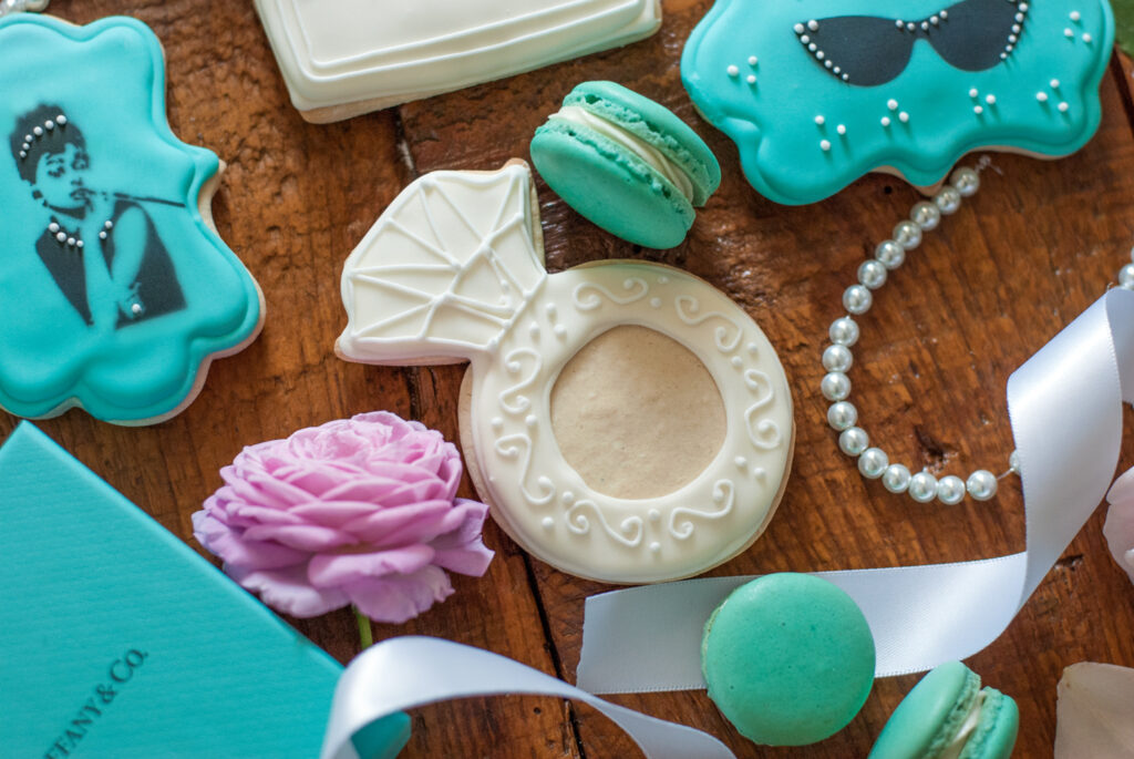 Learning to Decorate Fancy Sugar Cookies