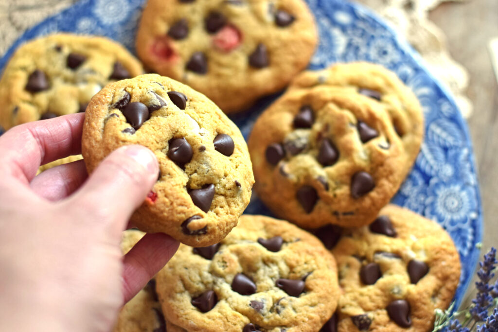 Cookies at the Kitchen Table